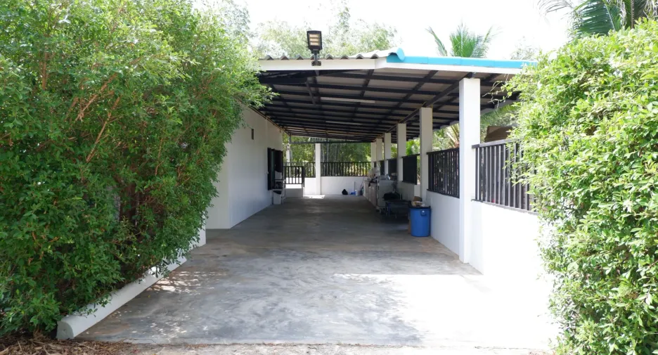 À vendre et à louer 1 chambre maison à Pran Buri, Prachuap Khiri Khan