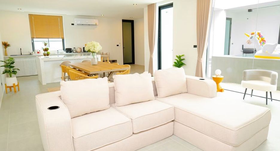 For rent 4 bedrooms villa in Hua Hin, Prachuap Khiri Khan
