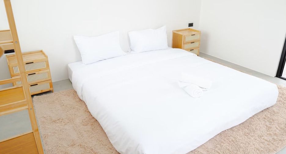 For rent 4 bedrooms villa in Hua Hin, Prachuap Khiri Khan