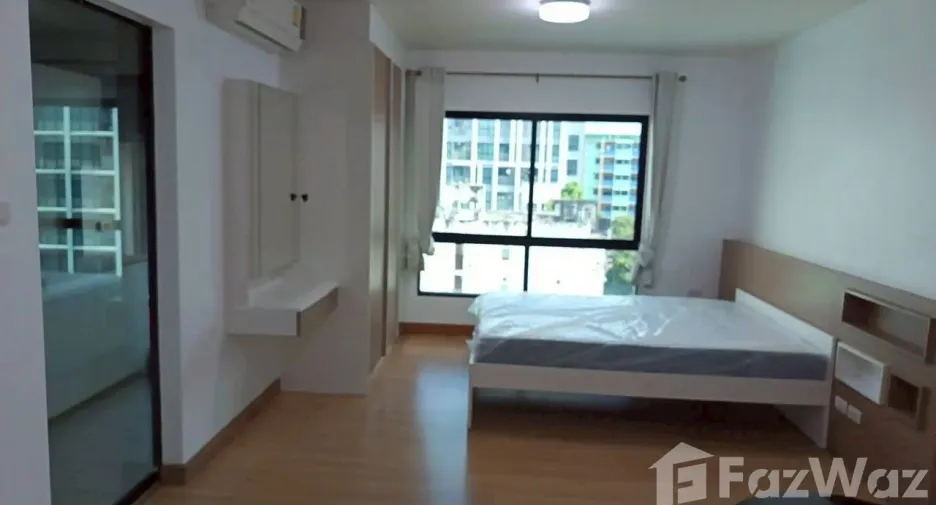 For rent スタジオ condo in Bang Na, Bangkok