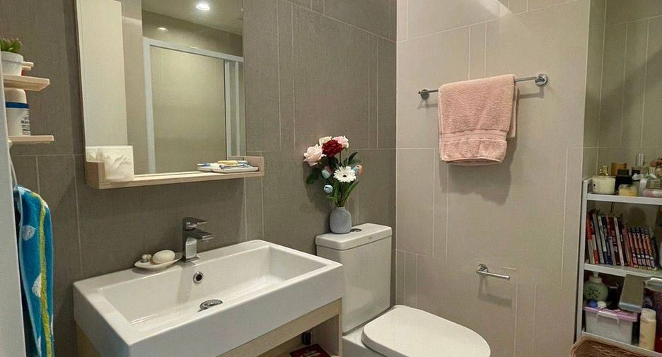 For sale 2 bedrooms condo in Bang Kho Laem, Bangkok