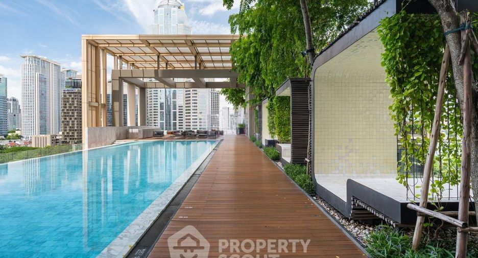 For sale 2 bedrooms condo in Pathum Wan, Bangkok