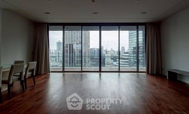 À vendre 3 chambres condo à Khlong Toei, Bangkok