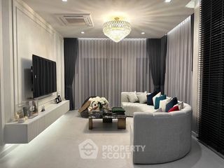 For rent 5 ベッドルーム house in Bang Phli, Samut Prakan