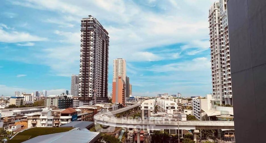 Wohnung zum Kauf mit 1 Zimmer in Sathon, Bangkok