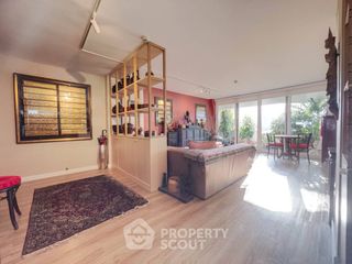 For sale 2 ベッドルーム condo in Sathon, Bangkok