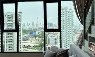For sale 2 bedrooms condo in Ratchathewi, Bangkok