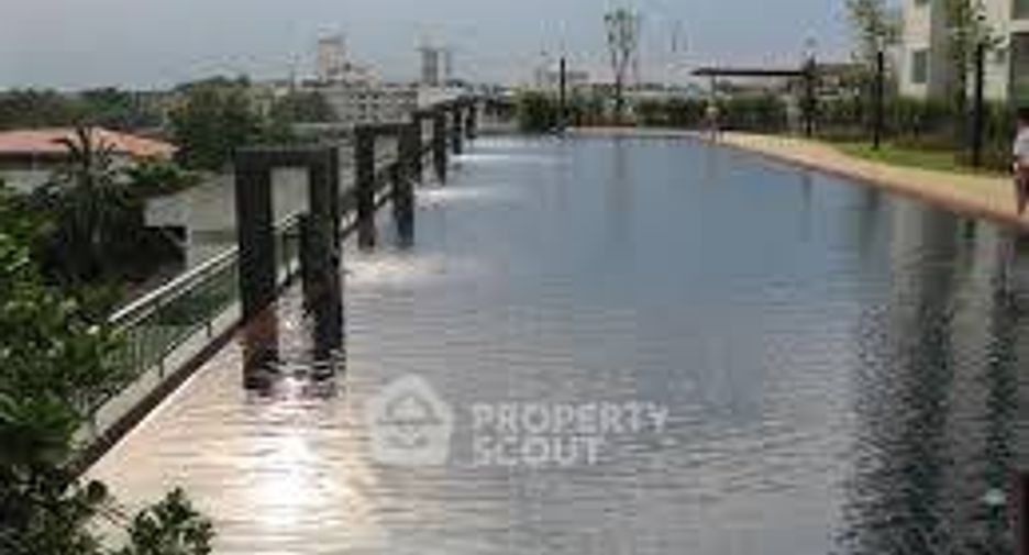 For sale 2 bedrooms condo in Phasi Charoen, Bangkok