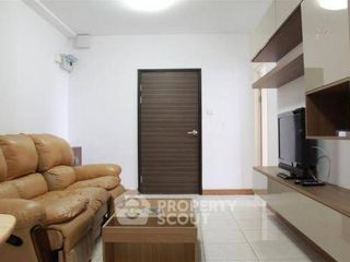 For sale 2 bedrooms condo in Phasi Charoen, Bangkok