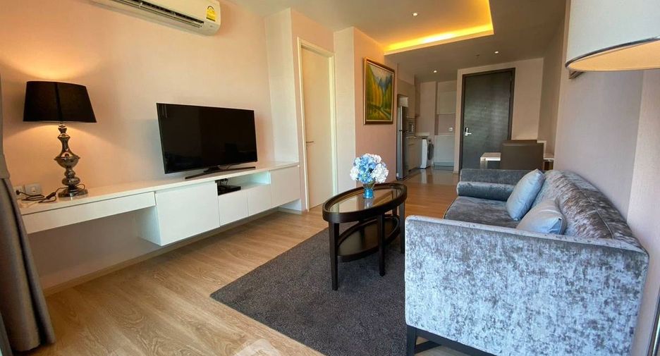 Wohnung zur Miete und zum Kauf mit 1 Zimmer in Watthana, Bangkok