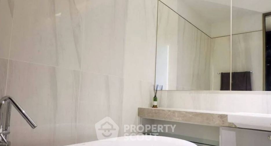 Продажа 1 кровать кондо в Кхлонг Тоеи, Бангкок