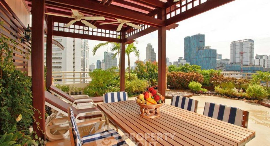 À vendre 3 chambres condo à Khlong Toei, Bangkok