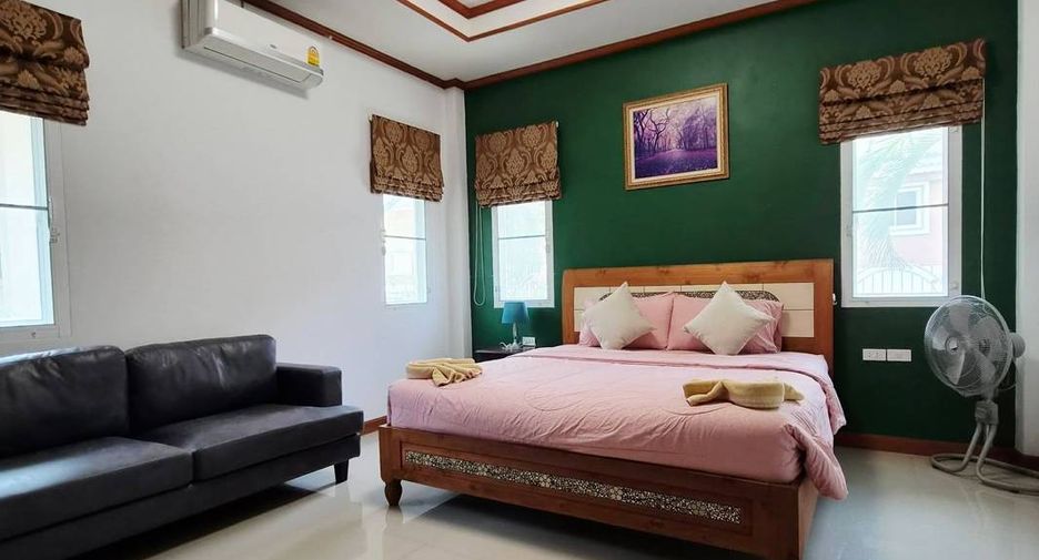 For rent and for sale 5 bedrooms house in Huay Yai, Pattaya