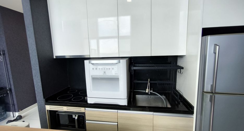 For sale and for rent 2 bedrooms condo in Jomtien, Pattaya