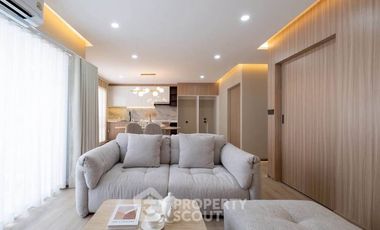 For sale 2 ベッドルーム condo in Watthana, Bangkok