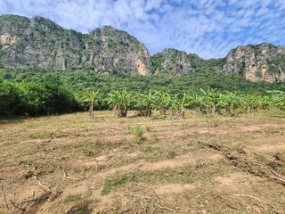 出售 土地 在 Cha-Am, Phetchaburi