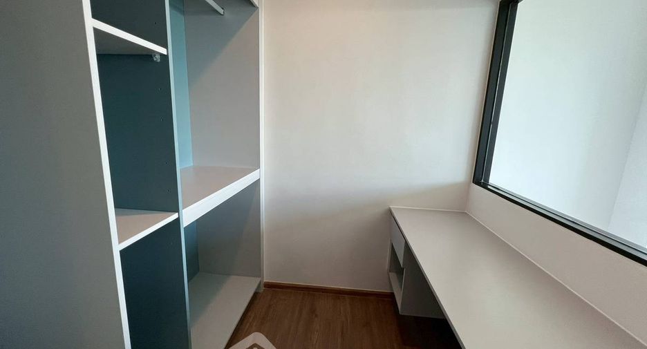 Condo en venta de 2 habitaciones en Huai Khwang, Bangkok