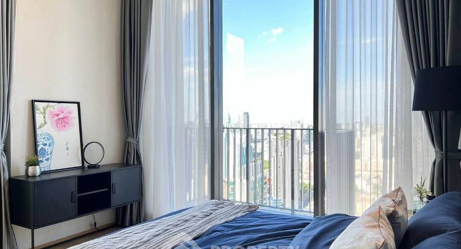 Condo en alquiler y en venta de 3 habitaciones en Pathum Wan, Bangkok