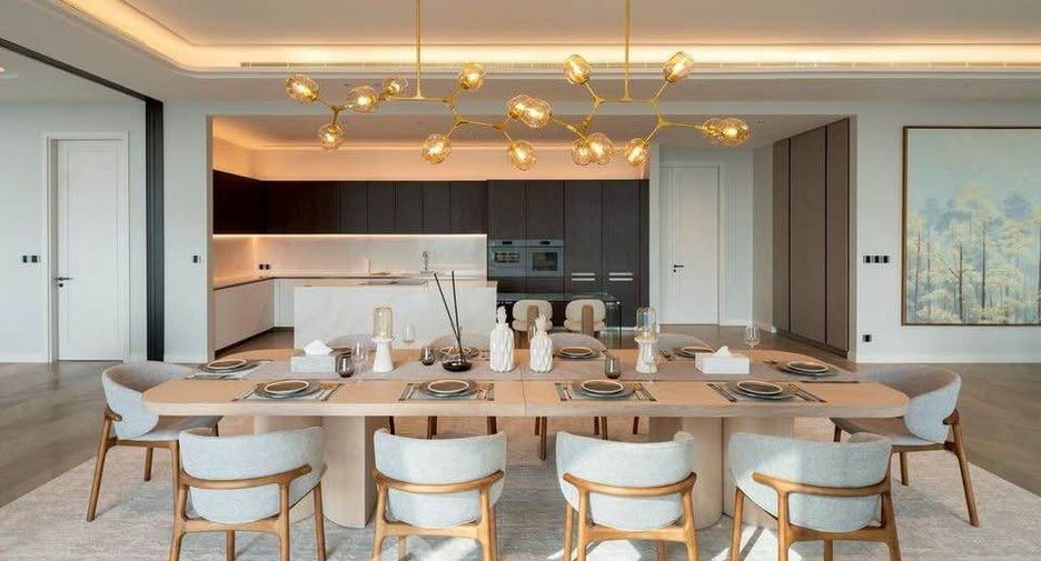 For rent and for sale 3 bedrooms condo 