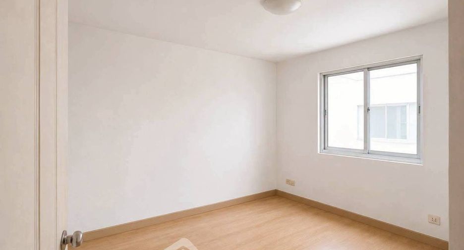 For sale 2 bedrooms condo in Bang Na, Bangkok