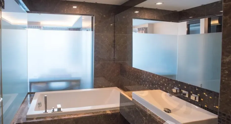 For sale 1 bed condo in Watthana, Bangkok
