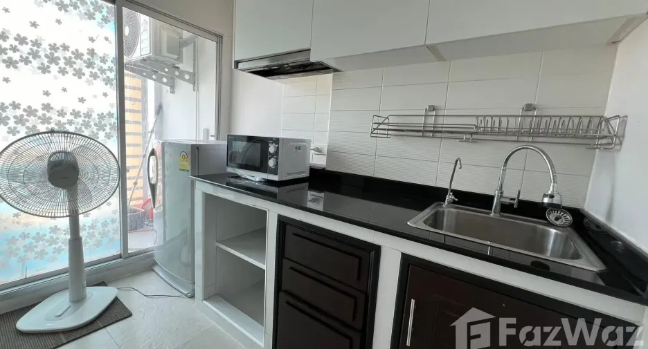 Wohnung zum Kauf mit 2 Zimmer in Huai Khwang, Bangkok