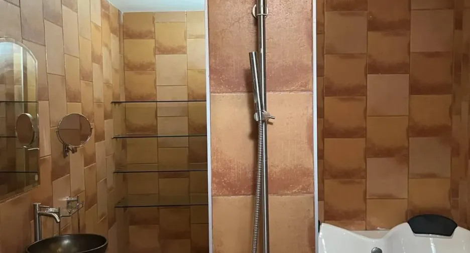Haus zum Kauf mit 2 Zimmer in Bang Lamung, Chonburi