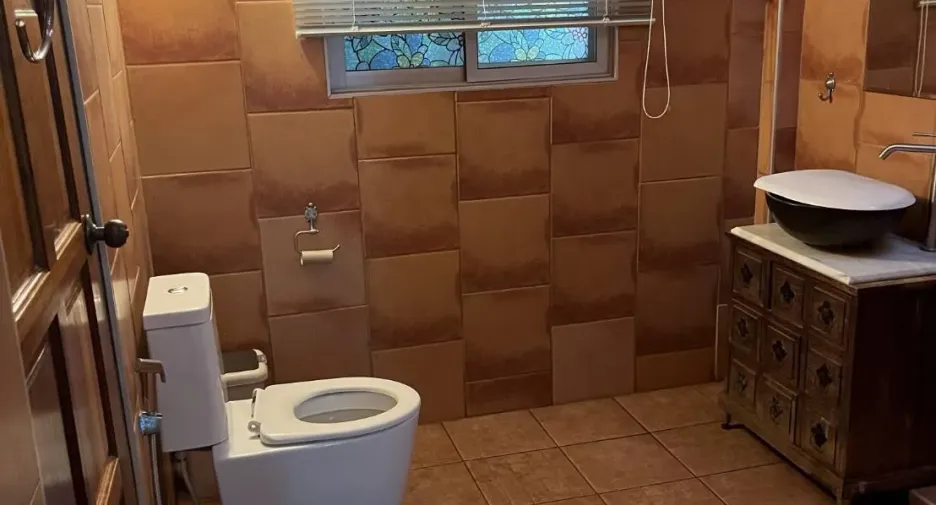 Haus zum Kauf mit 2 Zimmer in Bang Lamung, Chonburi