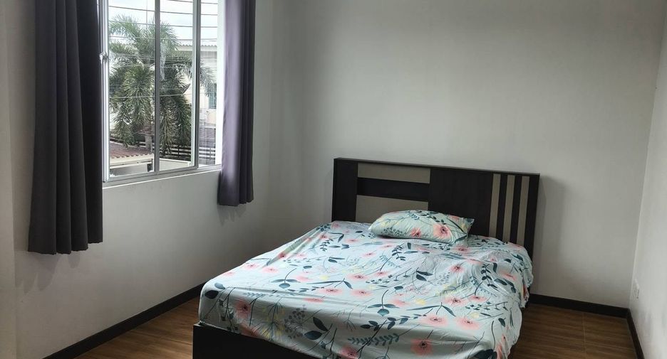 出租 3 卧室 联排别墅 在 Bang Phli, Samut Prakan