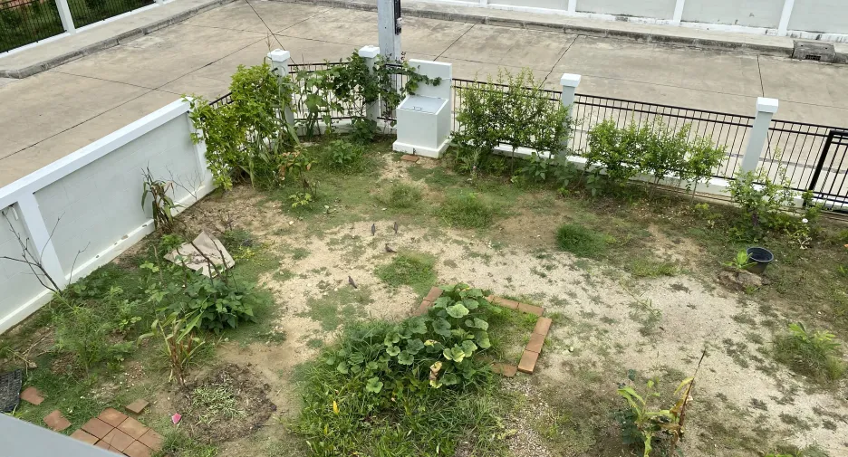 Casa en venta de 3 habitaciones en San Kamphaeng, Chiang Mai