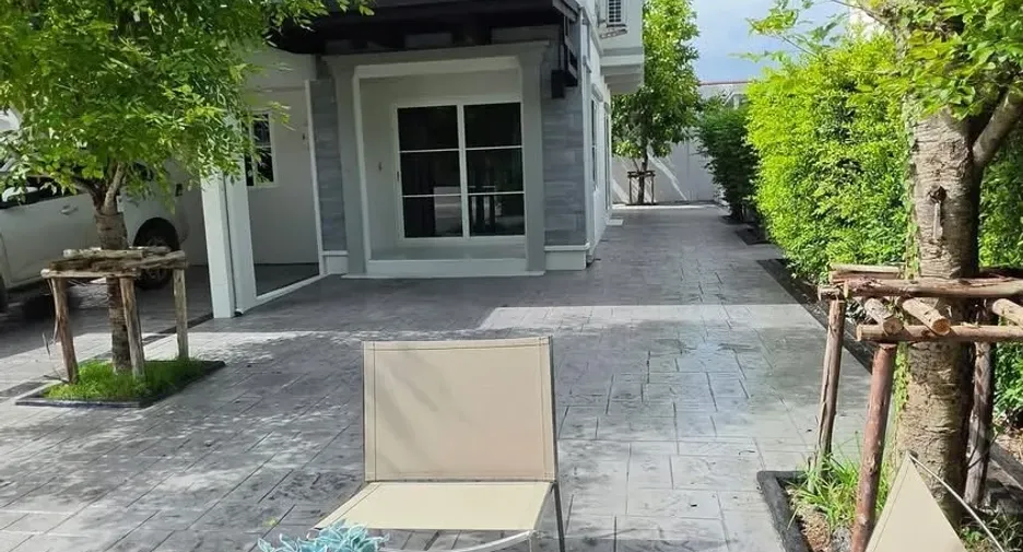 出租 3 卧室 独立屋 在 Bang Phli, Samut Prakan