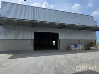 À louer entrepôt à Bang Bo, Samut Prakan