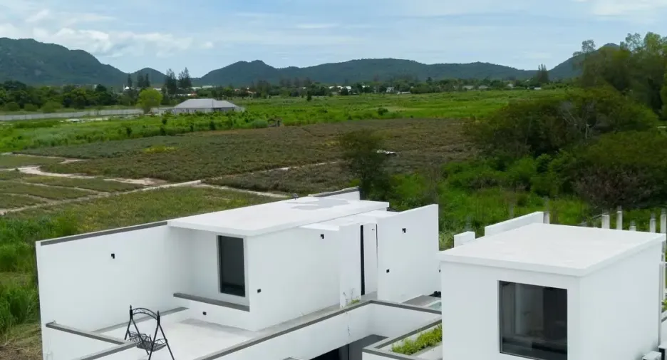 For rent 4 bedrooms villa in Hua Hin, Prachuap Khiri Khan