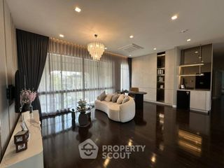 For sale 5 ベッドルーム house in Bang Phli, Samut Prakan