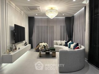 For sale 5 ベッドルーム house in Bang Phli, Samut Prakan