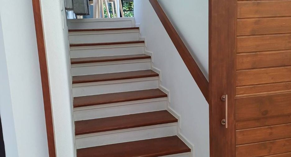 For rent 2 bedrooms house in Saraphi, Chiang Mai