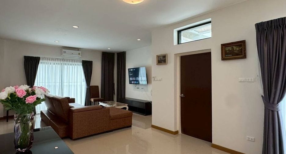 For rent 3 ベッドルーム house in Bang Lamung, Chonburi