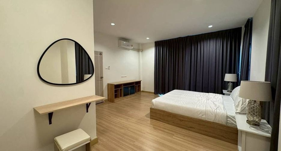 For rent 3 ベッドルーム house in Bang Lamung, Chonburi