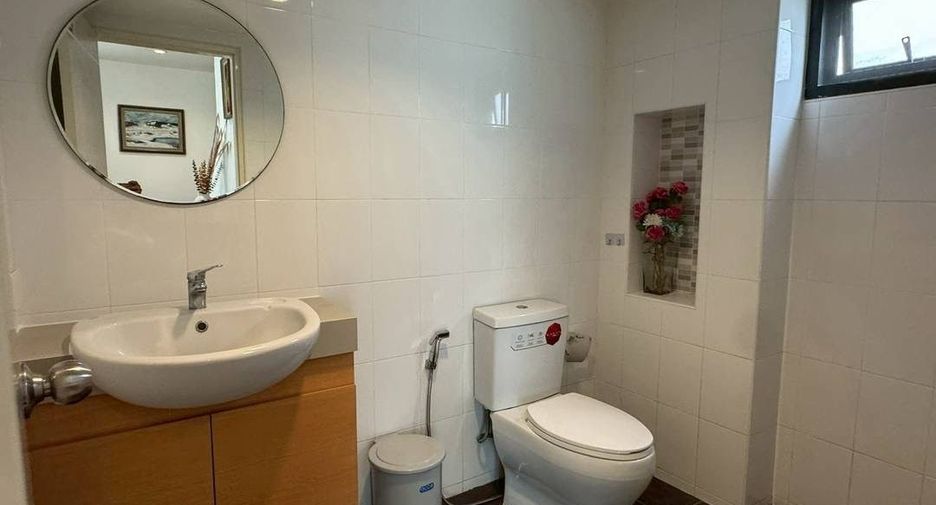For rent 3 ベッドルーム house in Bang Lamung, Chonburi
