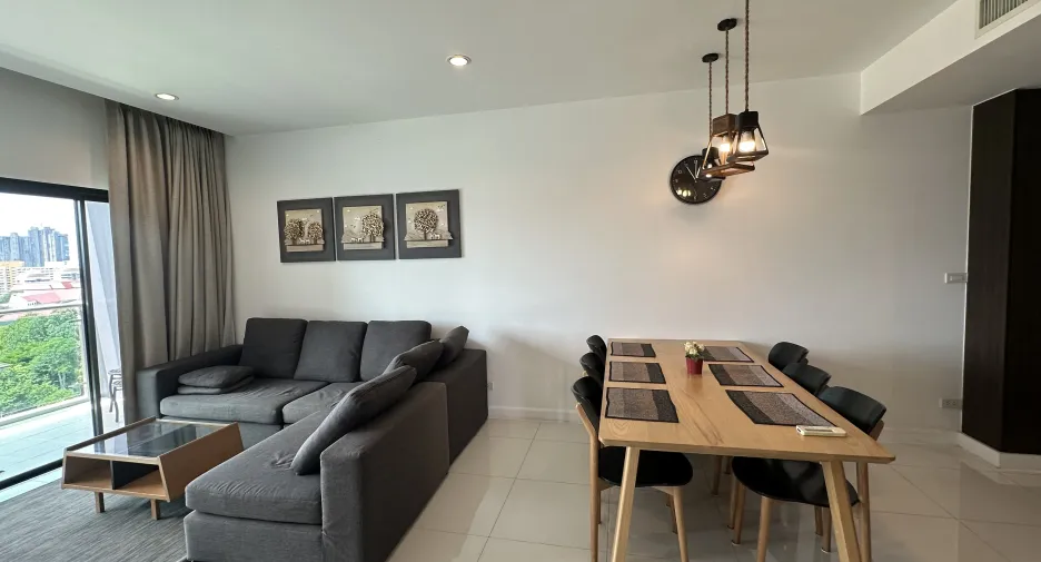 For rent 2 bedrooms condo in Bang Lamung, Chonburi