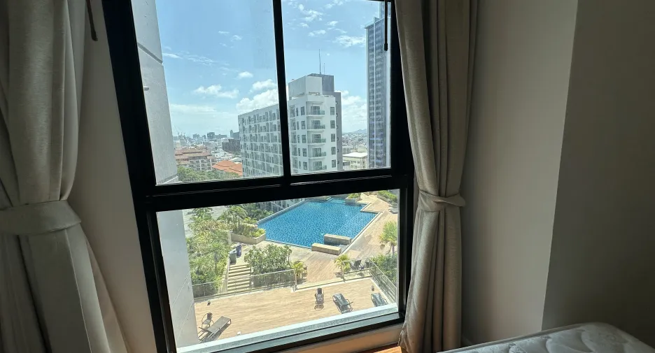 For rent 2 bedrooms condo in Bang Lamung, Chonburi