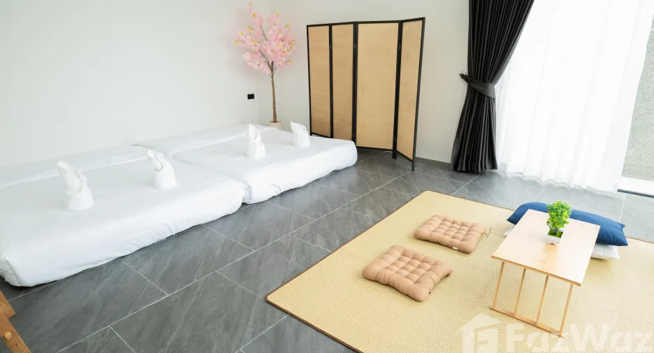 For rent 4 bedrooms villa 