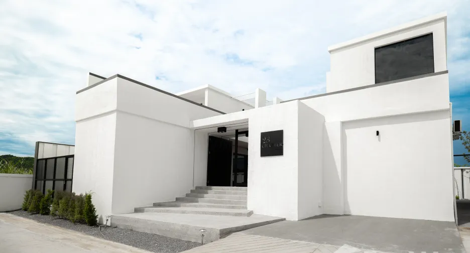 For rent 4 bedrooms villa 