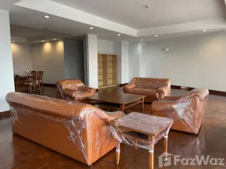 À louer 2 chambres appartement à Yan Nawa, Bangkok