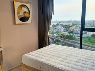 Condo en alquiler de 1 habitaciones en Bang Na, Bangkok