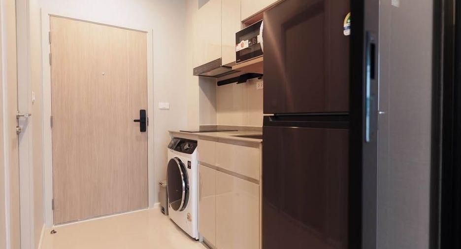 Condo en alquiler de 1 habitaciones en Khlong Toei, Bangkok