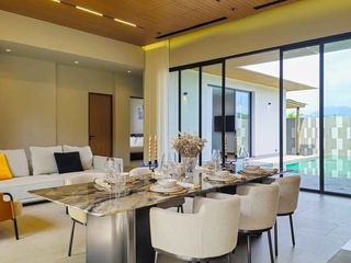 For rent 4 bedrooms villa in Mueang Phuket, Phuket