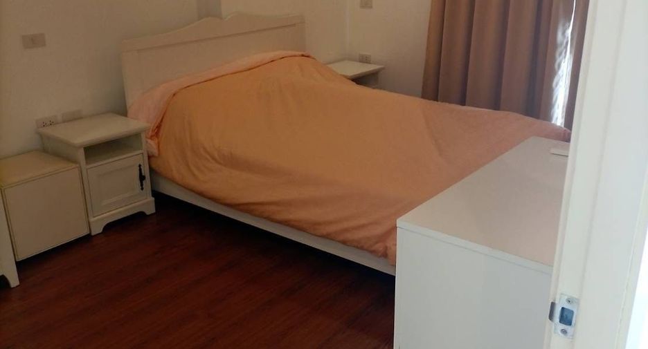 Condo en venta de 1 habitaciones en Si Racha, Chonburi