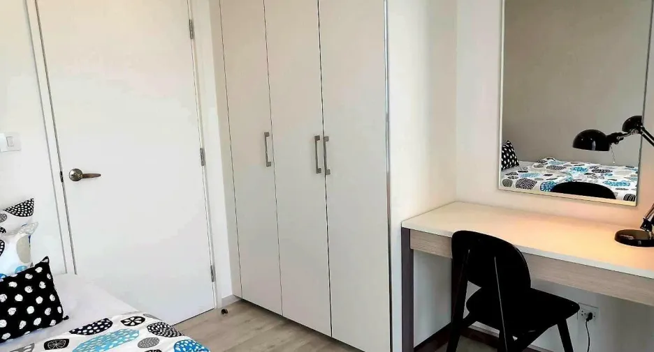 For rent 2 bedrooms condo 