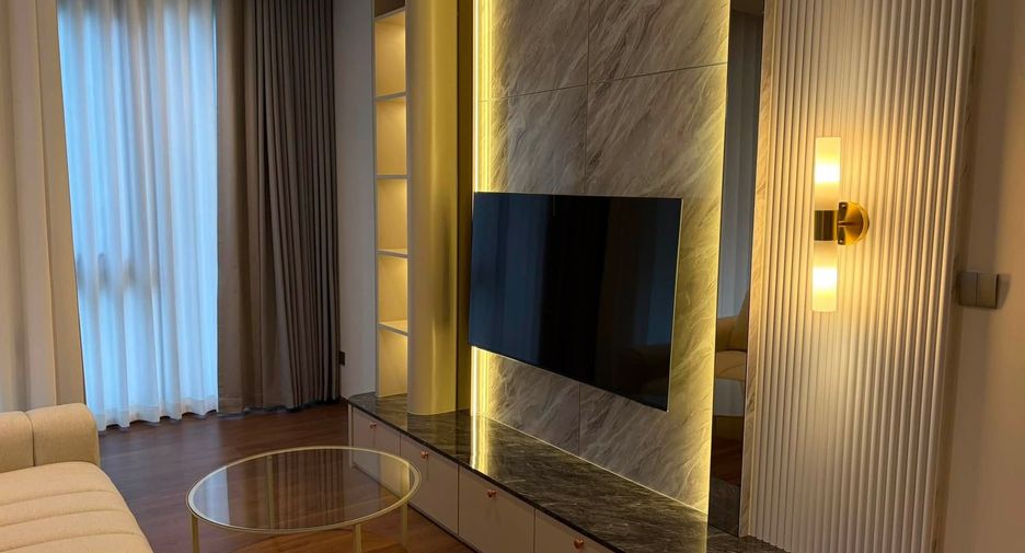 For rent 1 bed condo in Khlong Toei, Bangkok